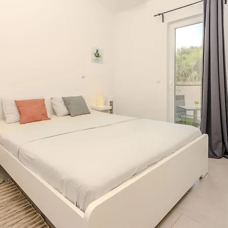 House Stjepanovic Prázdninový dům Vir