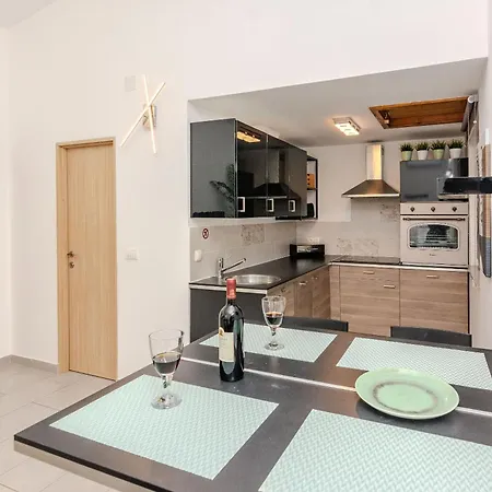 House Stjepanovic *